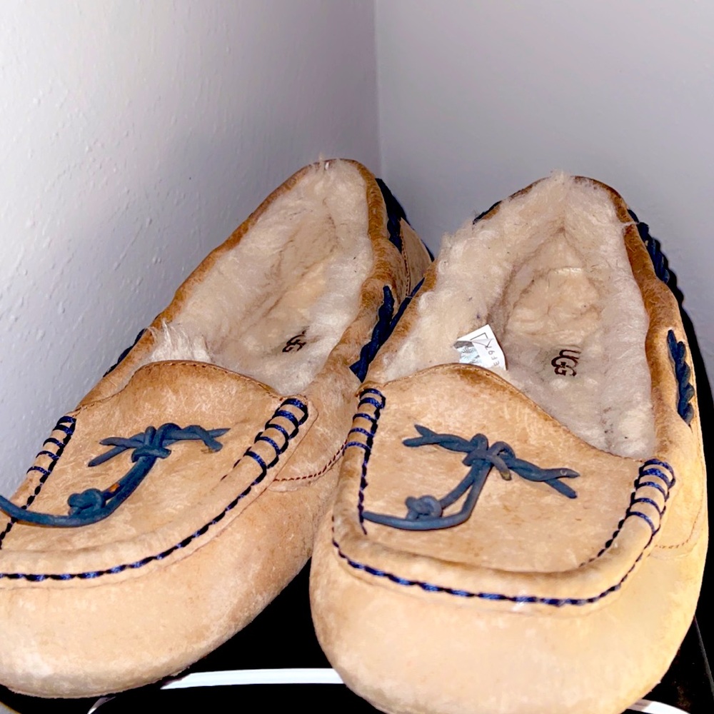 Ugg slippers